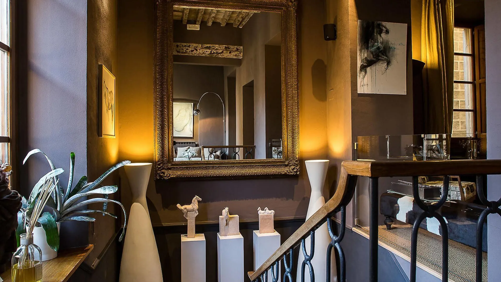 Porcellino Gallery Art Boutique Bb Florencia