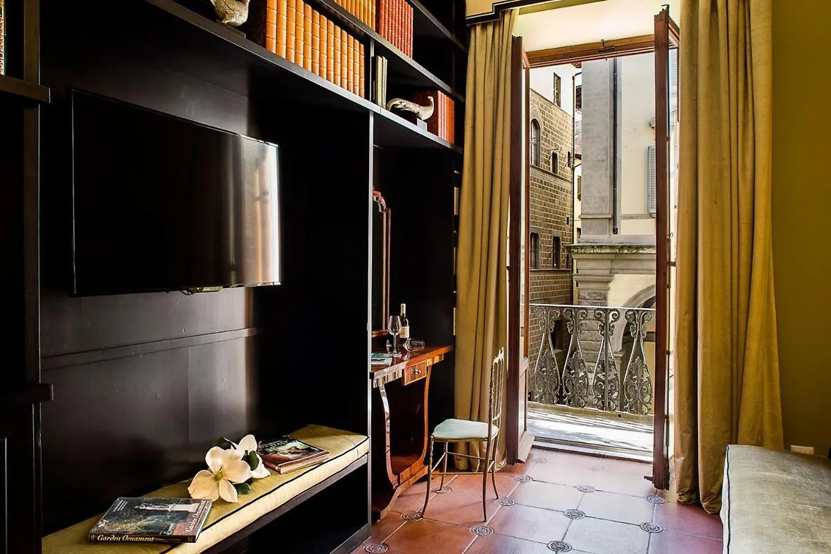Porcellino Gallery Art Boutique Bb Florence Italy